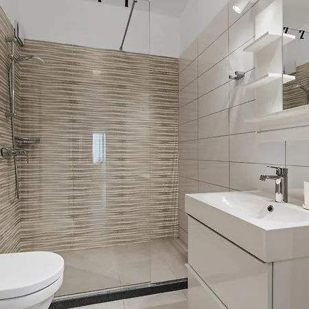 Apartment Maia Mamaia 1 Bdr Navodari